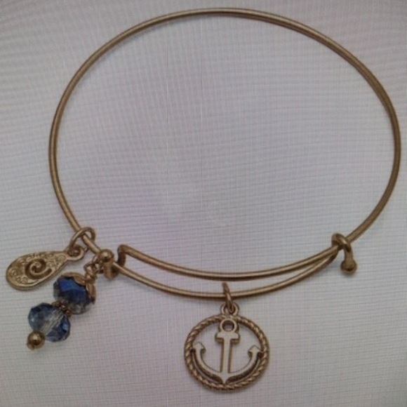 Jewelry - Expandable Gold Tone Nautical Charm Bracelet